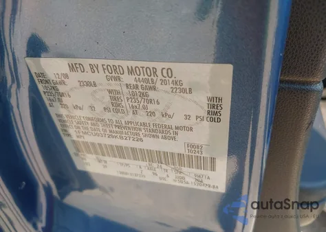 2009 Ford Escape Xlt z USA, uszkodzony, nr VIN 1FMCU03729KB27226